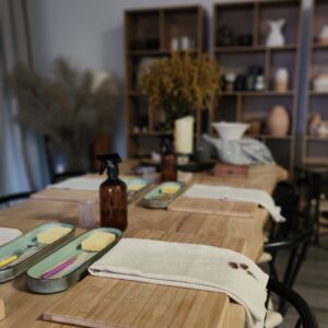 Wieczór z gliną i lampką wina